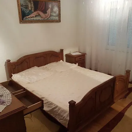 Apartman Nadija *